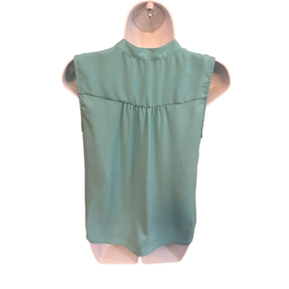 The Limited top - Picture 5 of 7